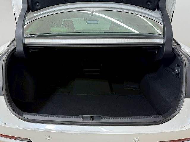 TOYOTA CROWN CROSSOVER 2023