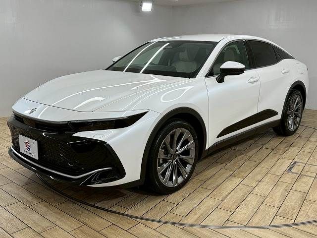 TOYOTA CROWN CROSSOVER 2023
