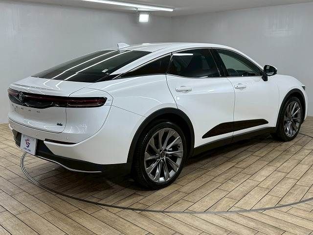 TOYOTA CROWN CROSSOVER 2023