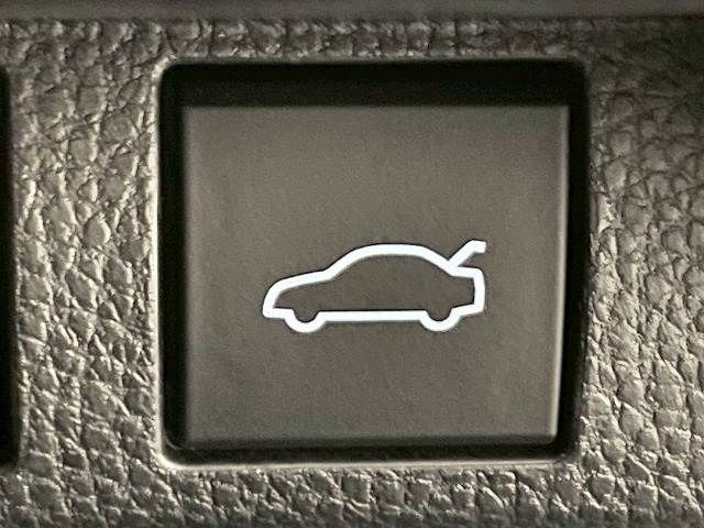 TOYOTA CROWN CROSSOVER 2023