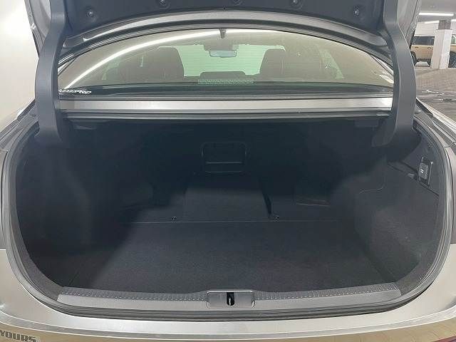 TOYOTA CROWN CROSSOVER 2023