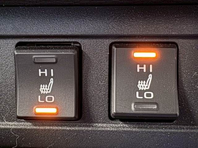 TOYOTA COROLLA CROSS HYBRID 2024