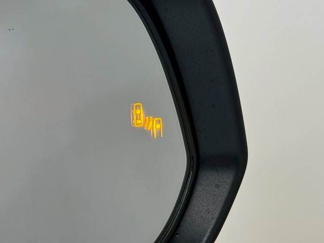 TOYOTA COROLLA CROSS HYBRID 2024