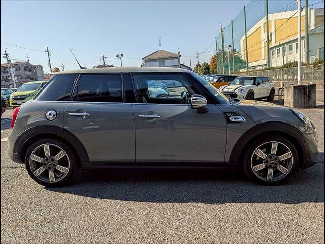 BMW MINI COOPER S 5DOOR 2019