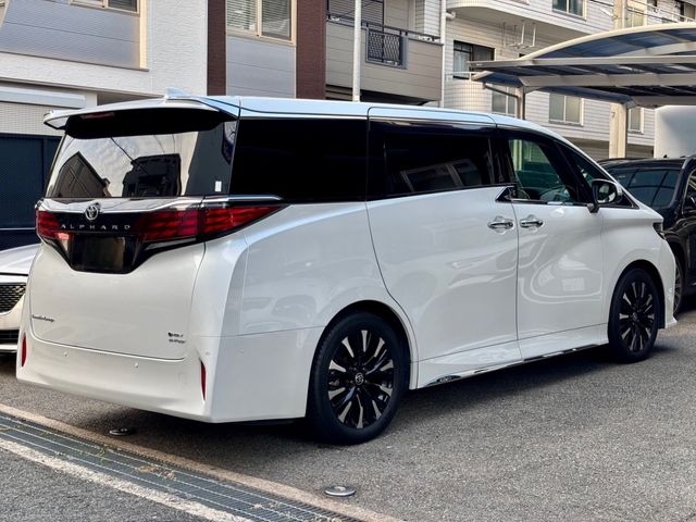 TOYOTA ALPHARD hybrid 4WD 2023