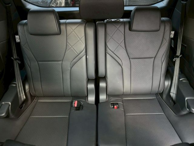 TOYOTA ALPHARD hybrid 4WD 2023