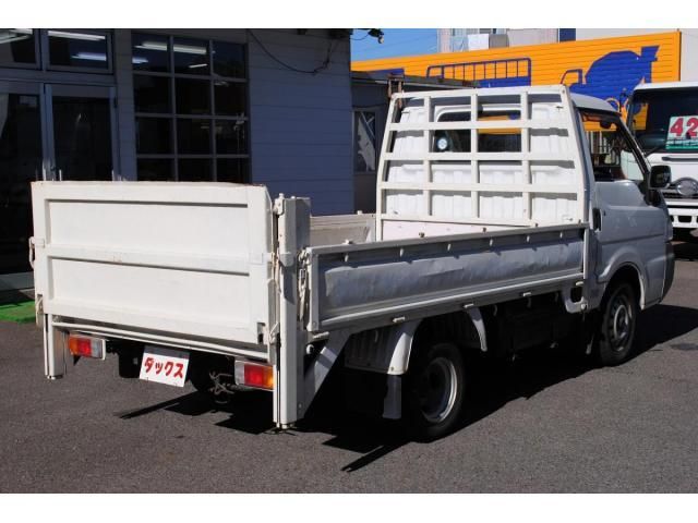 NISSAN VANETTE truck 2WD 2004