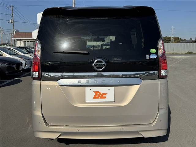 NISSAN SERENA  WG 2018