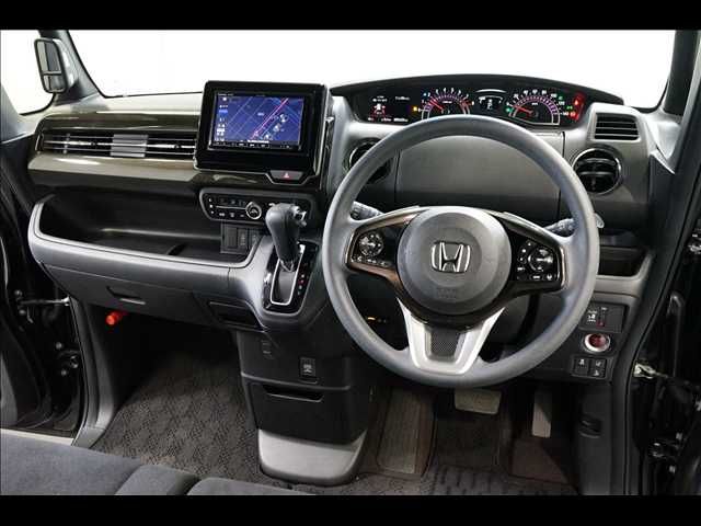 HONDA N BOX CUSTOM 2018