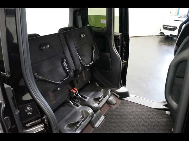 HONDA N BOX CUSTOM 2018