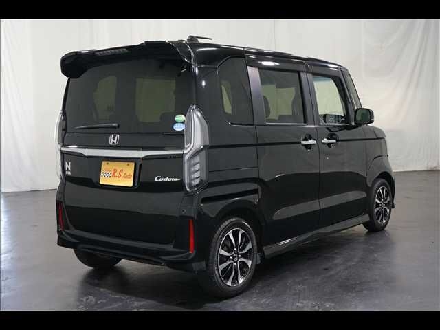 HONDA N BOX CUSTOM 2018