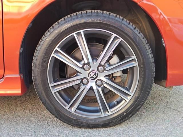 TOYOTA COROLLA FIELDER HYBRID 2015