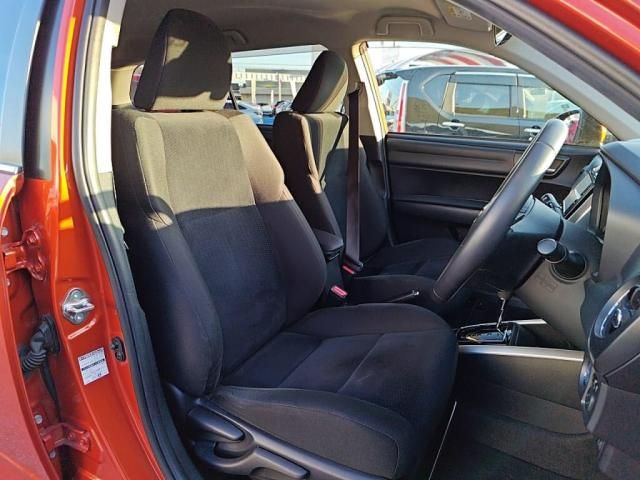 TOYOTA COROLLA FIELDER HYBRID 2015