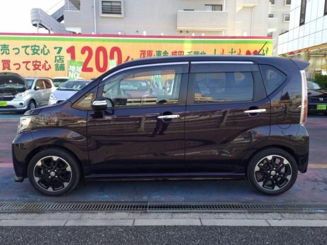 DAIHATSU MOVE CUSTOM 2016