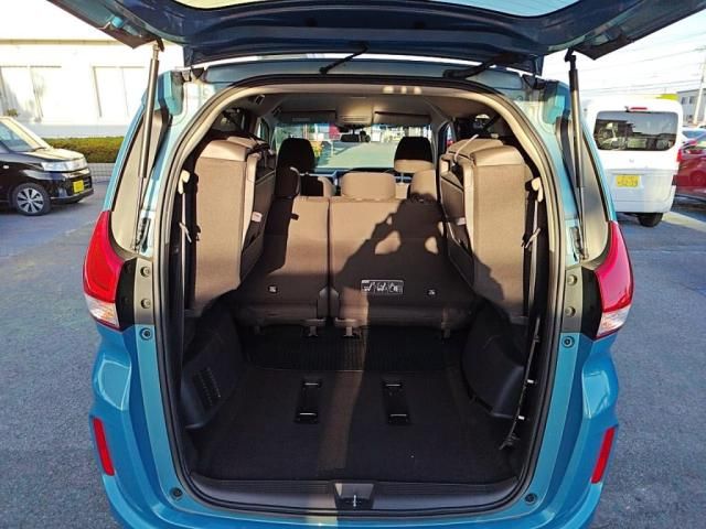 HONDA FREED 2018