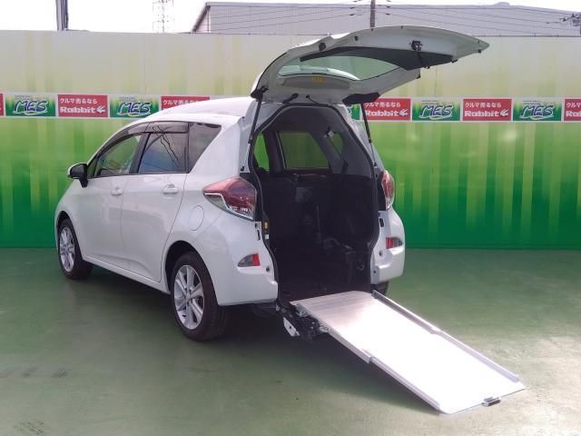 TOYOTA RACTIS 2016