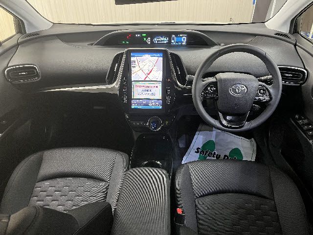 TOYOTA PRIUS PHV 2018