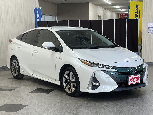 TOYOTA PRIUS PHV 2018