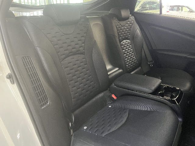 TOYOTA PRIUS PHV 2018