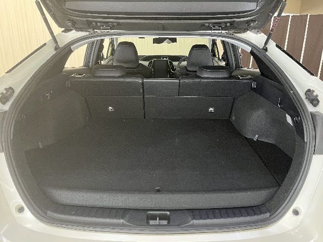 TOYOTA PRIUS PHV 2018