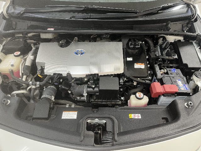 TOYOTA PRIUS PHV 2018