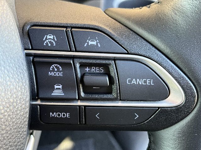 TOYOTA VOXY 4WD 2022