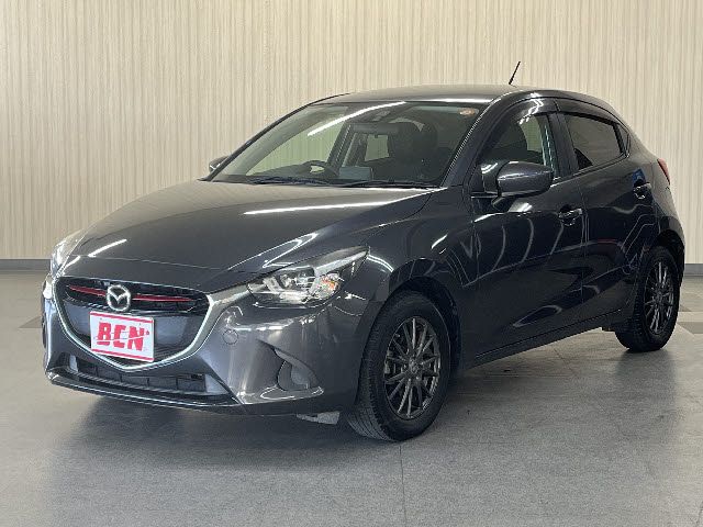 MAZDA DEMIO 2015