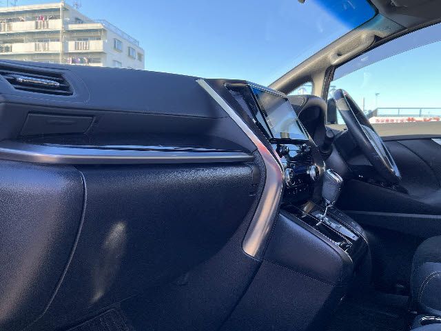 TOYOTA VELLFIRE 2020