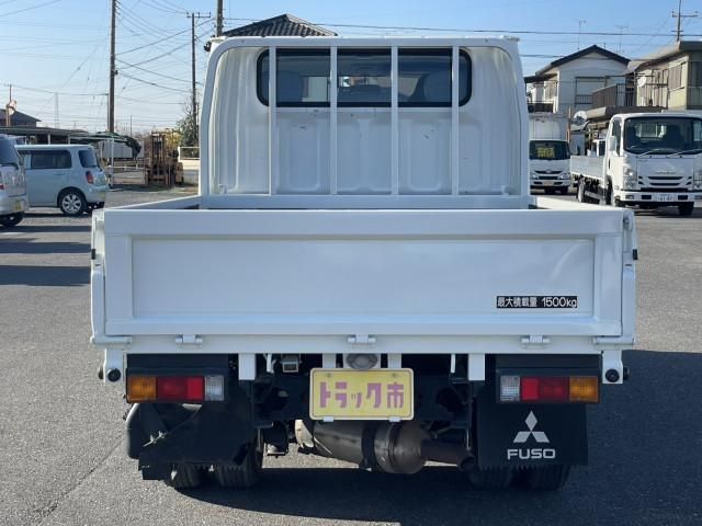 MITSUBISHI CANTER 2020