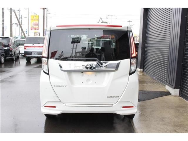 TOYOTA ROOMY 4WD 2021