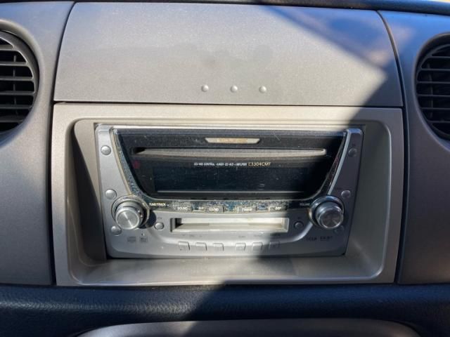 DAIHATSU MIRA GINO 2004