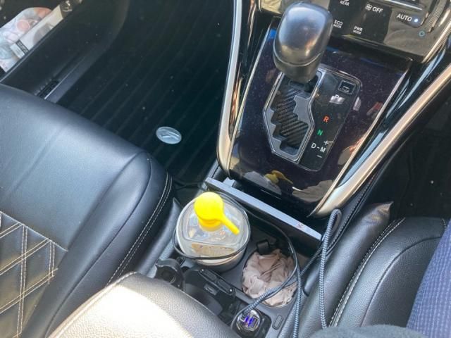 TOYOTA HARRIER 2WD 2014