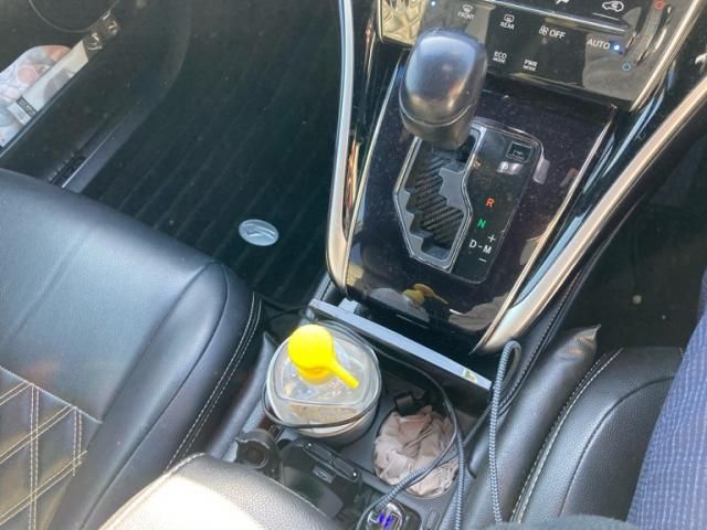 TOYOTA HARRIER 2WD 2014