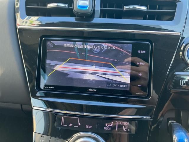 TOYOTA PRIUS Alpha 2017