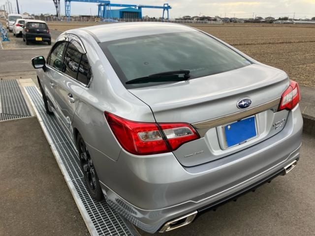SUBARU LEGACY B4 2015