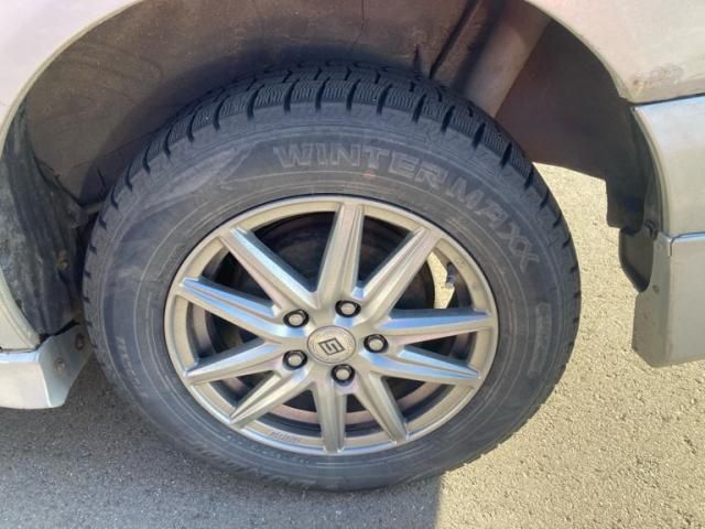 TOYOTA NOAH 4WD 2007