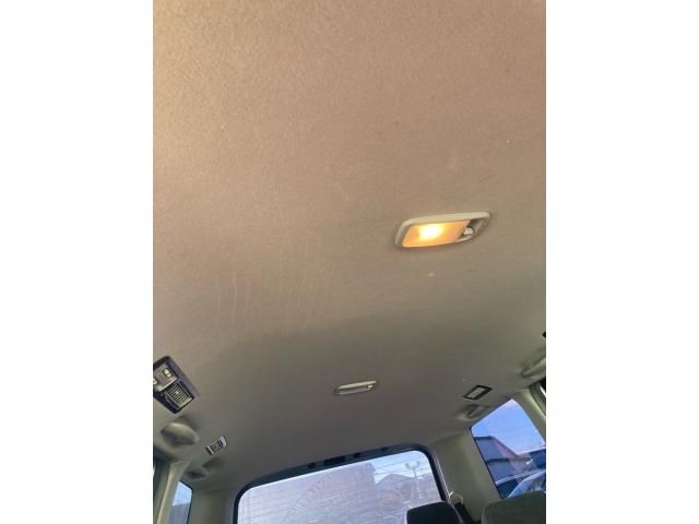 TOYOTA NOAH 4WD 2007