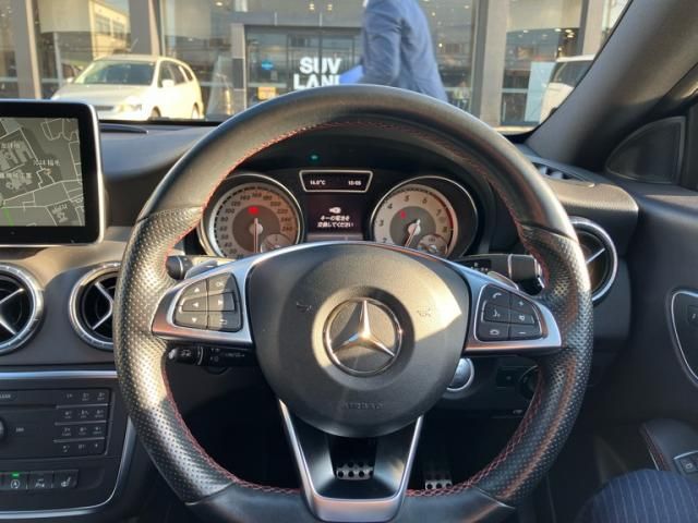 MERCEDES BENZ MERCEDES BENZ CLA Shooting Brake 2016