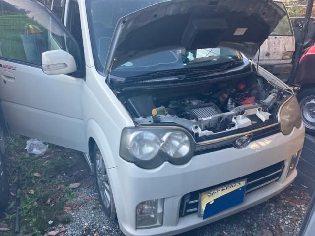 DAIHATSU MOVE CUSTOM 2006