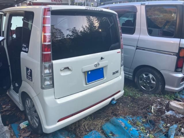 DAIHATSU MOVE CUSTOM 2006