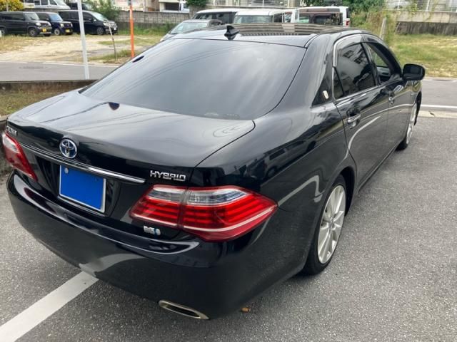 TOYOTA CROWN sedan hybrid 2011