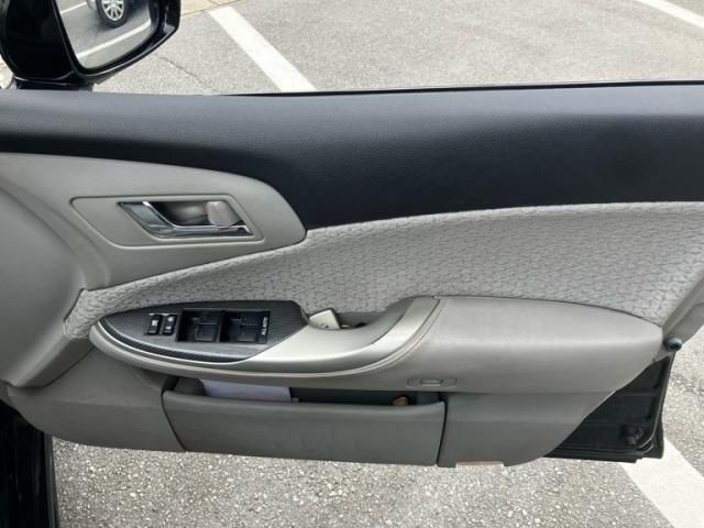 TOYOTA CROWN sedan hybrid 2011