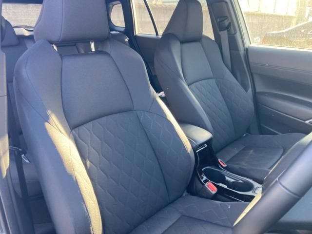 TOYOTA COROLLA CROSS HYBRID 2025