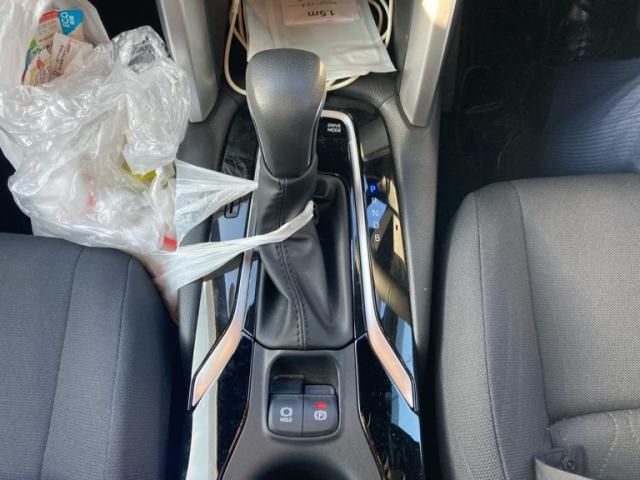 TOYOTA COROLLA CROSS HYBRID 2025