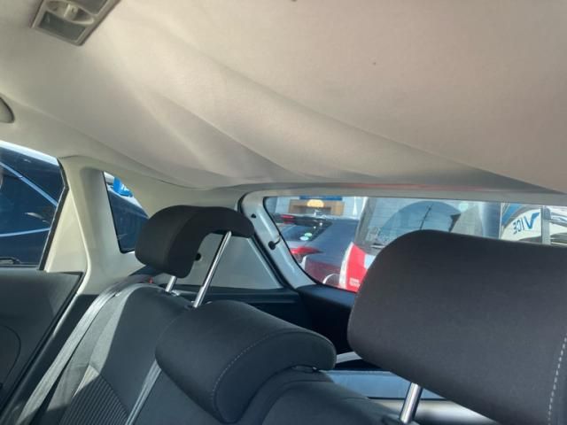 VOLKSWAGEN VOLKSWAGEN POLO 2010