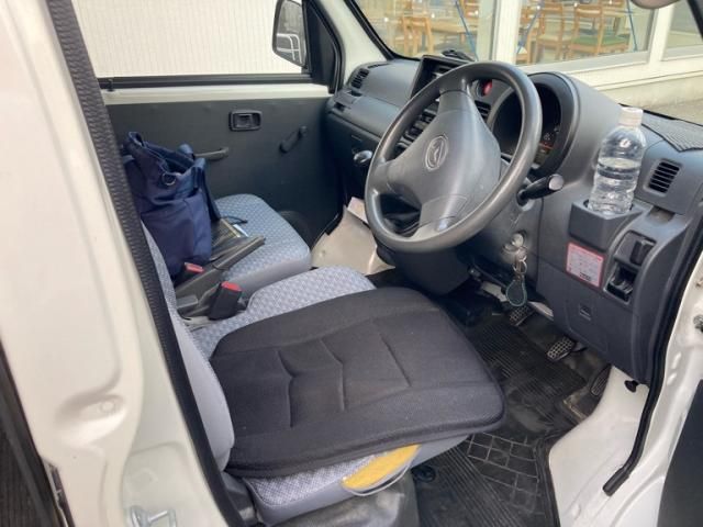 DAIHATSU HIJET CARGO 2016