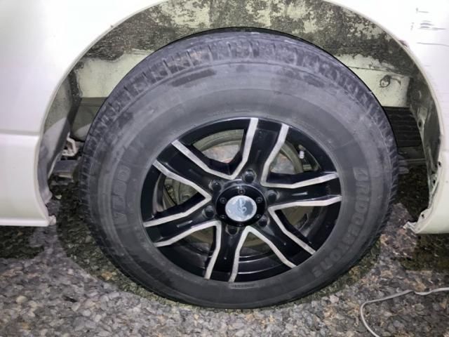 TOYOTA HIACE van 2WD 2009