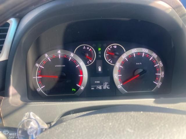 TOYOTA VELLFIRE 2014