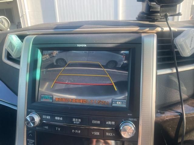 TOYOTA VELLFIRE 2014