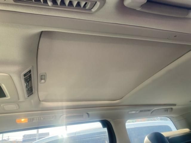 TOYOTA VELLFIRE 2014